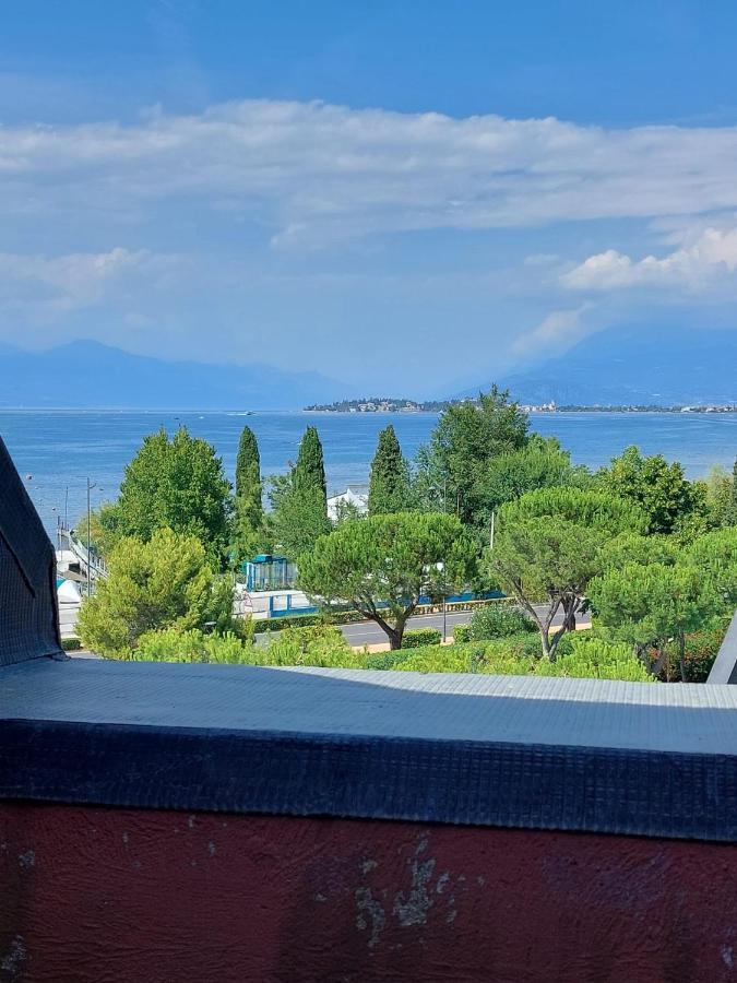 La Finestra Sul - 100mt - Wonderful View For 6 People, Pool, Free Parking * Desenzano del Garda